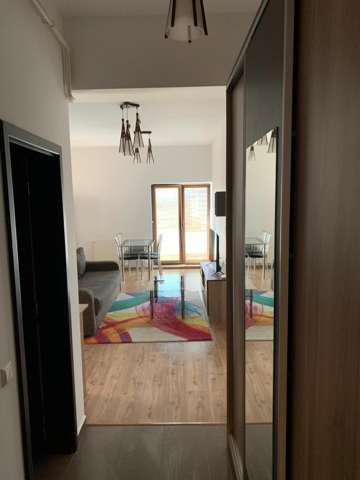 Confort' By J Iasi Habitación foto